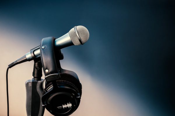 Microphone 4759563 1920